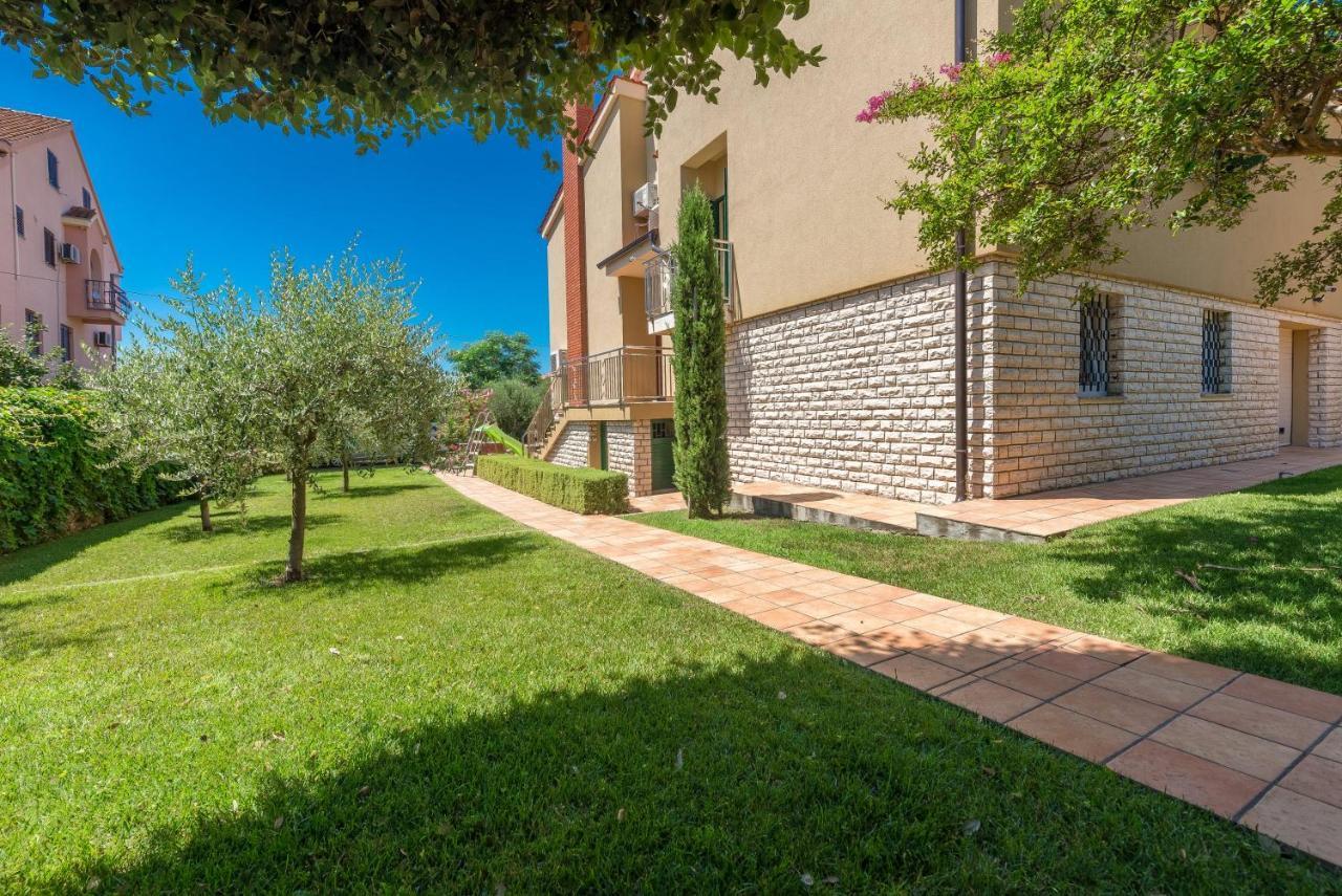 Villa Lux Nina With Six Bedrooms, Private Pool, Sauna Ζαντάρ Εξωτερικό φωτογραφία