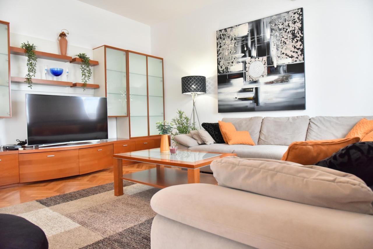 Villa Lux Nina With Six Bedrooms, Private Pool, Sauna Ζαντάρ Εξωτερικό φωτογραφία